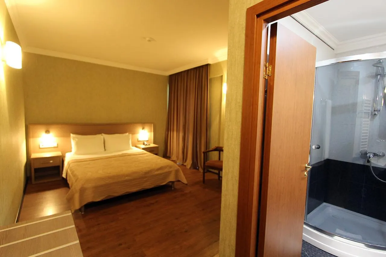 Batesta Hotel تبليسي